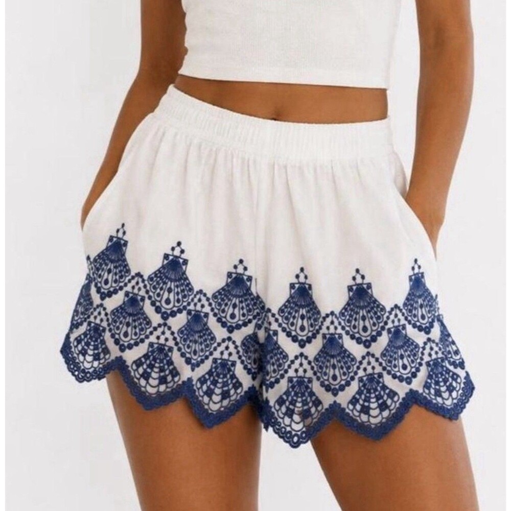 Calypso St Barth Womens White Blue Eyelet Shell Sleepwear Shorts Size M Lounge